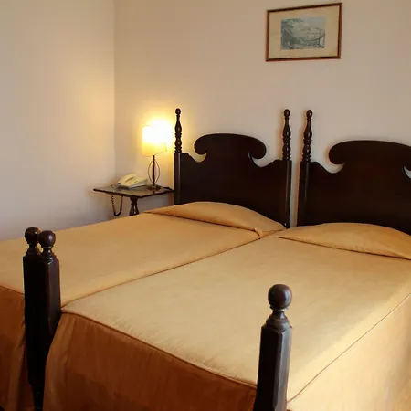 ホテル Charming - Quinta Perestrello 4*