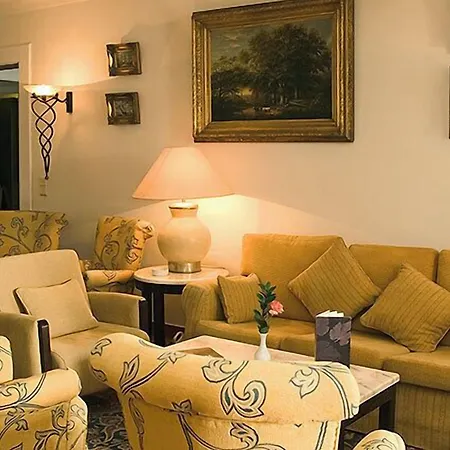 Charming - Quinta Perestrello Hotel