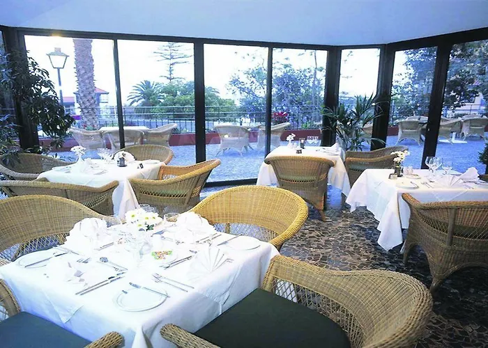 Charming - Quinta Perestrello 4*