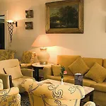 Charming - Quinta Perestrello Hotel